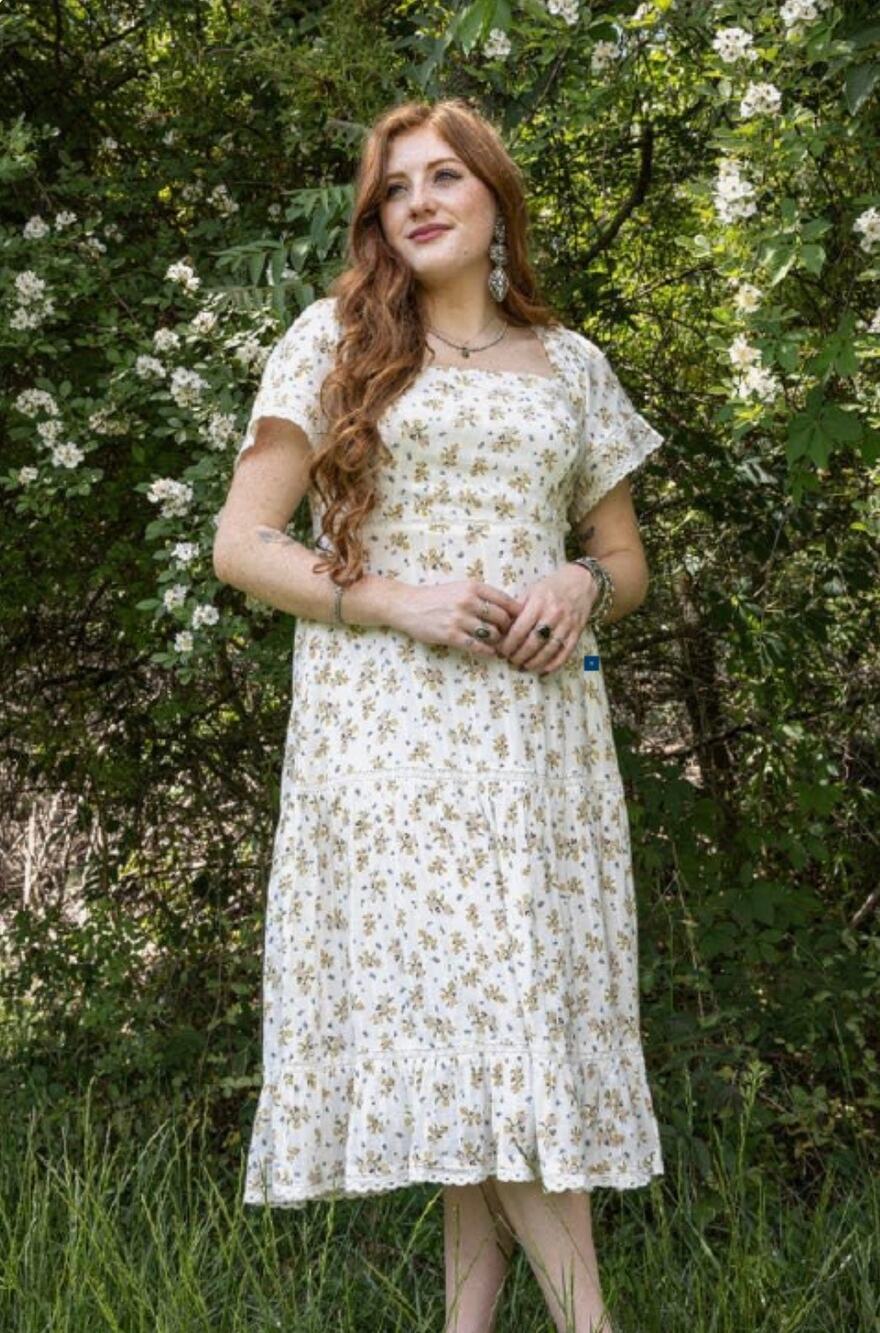 Women’s Cream Rustic Ditsy Floral Print Cottagecore Smocked Prairie Midi Dress